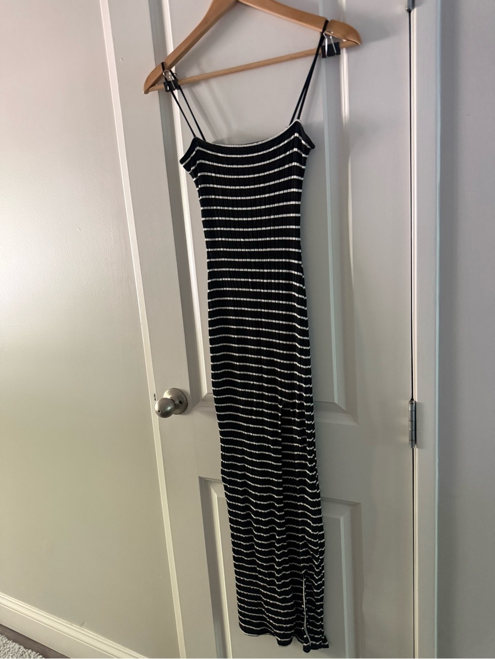 Windsor Black and White Striped Spaghetti Strap Maxi Dress with Slit Bodycon